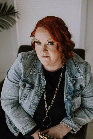 Photo of Joy Lonsdale-Calkins